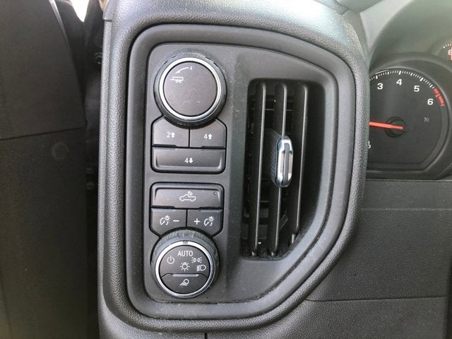 2021 Chevrolet Silverado 2500HD 4WD Double Cab 162" Custom