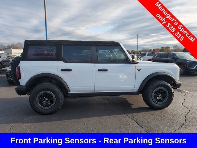 2022 Ford Bronco Base