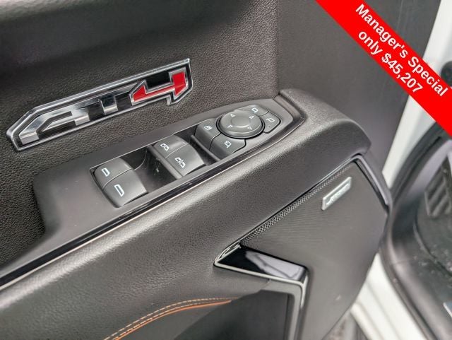 2023 GMC Sierra 1500 AT4