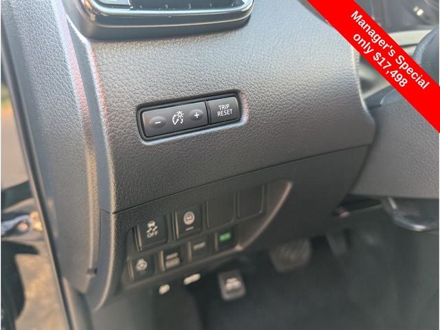 2021 Nissan Rogue Sport SV