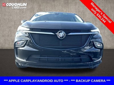 2022 Buick Enclave Essence