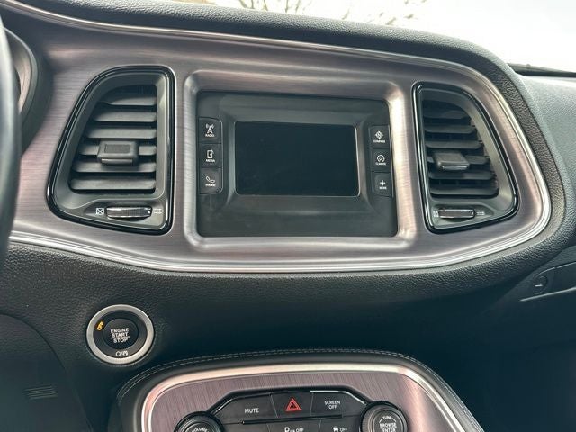 2017 Dodge Challenger SXT