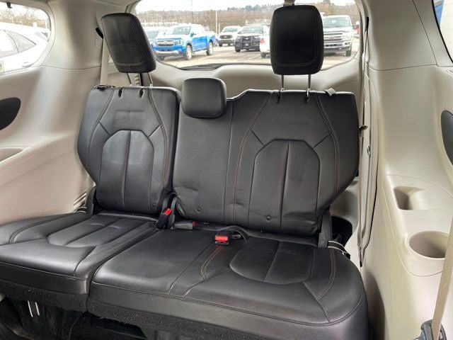 2017 Chrysler Pacifica Touring L