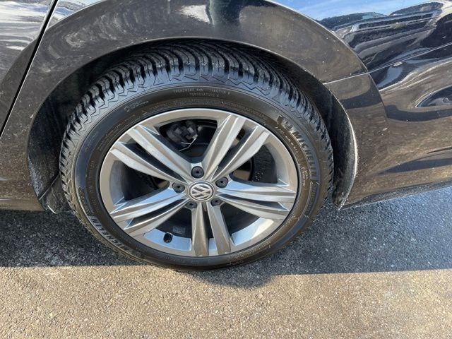 2021 Volkswagen Jetta R-Line