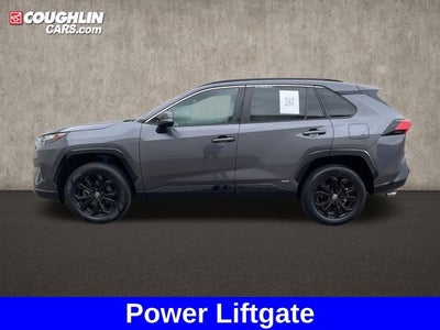 2022 Toyota RAV4 Hybrid SE