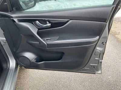 2017 Nissan Rogue Sport SL