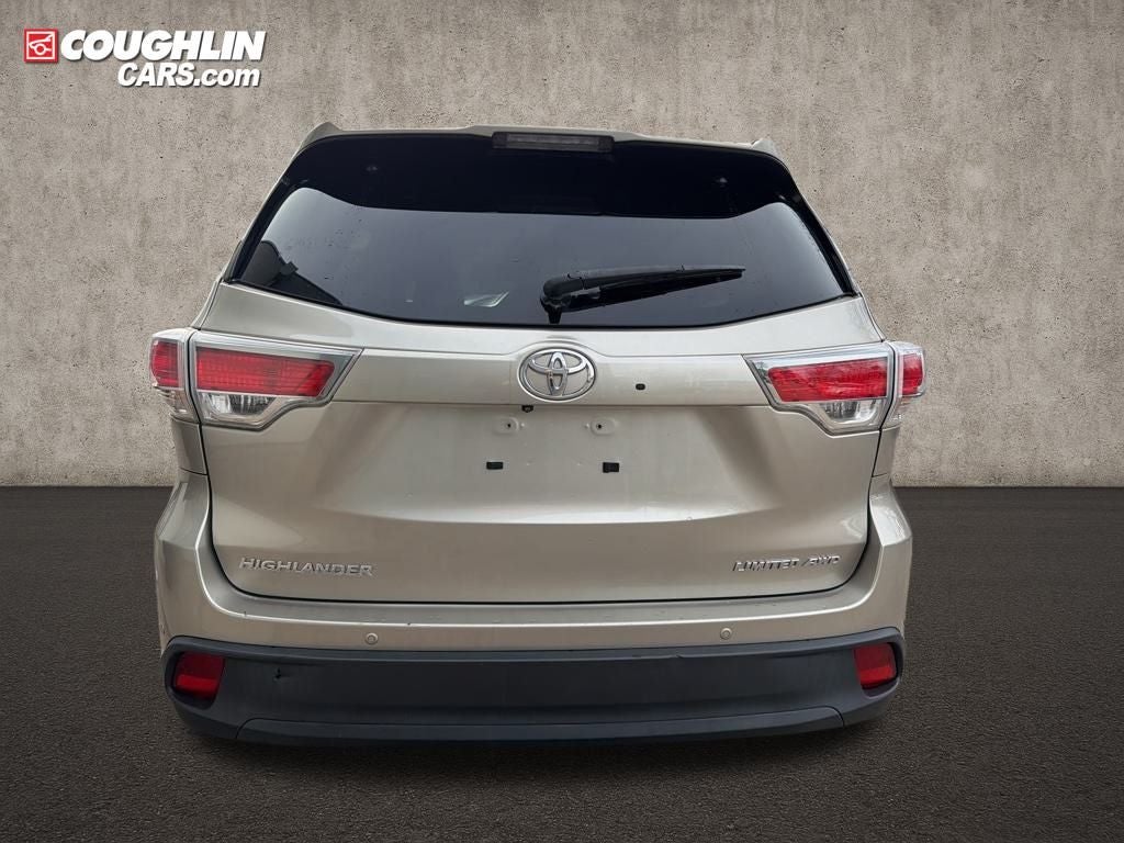 2014 Toyota Highlander Base