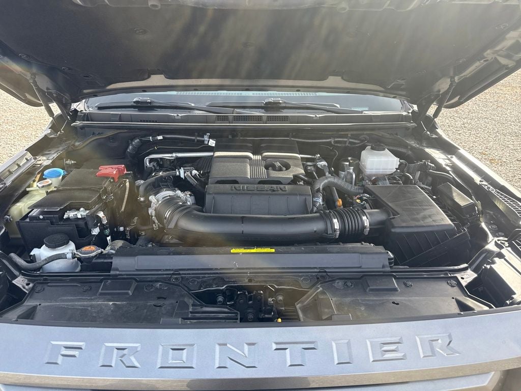2024 Nissan Frontier SV