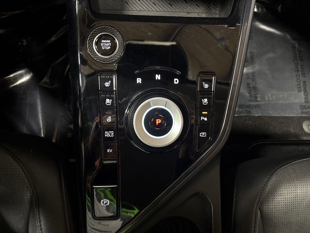 2023 Kia Niro Plug-In Hybrid SX