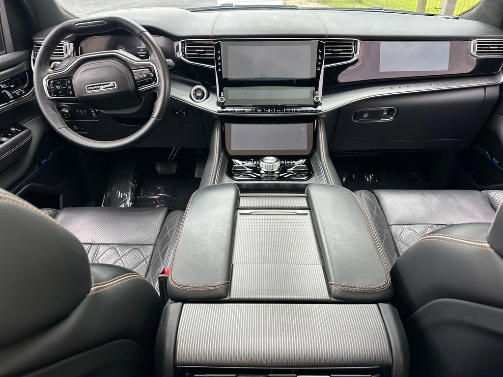 2023 Jeep Grand Wagoneer Series III Obsidian