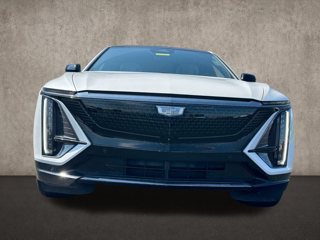 2024 Cadillac LYRIQ Sport 2