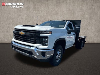 2024 Chevrolet Silverado 6500 HD Work Truck