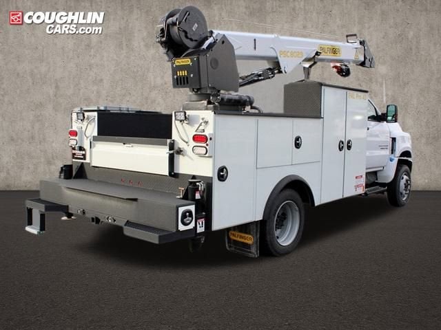 2023 Chevrolet Silverado 6500 HD Work Truck