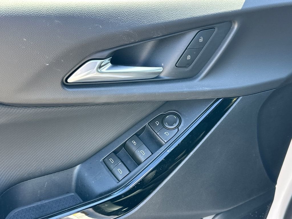 2026 Chevrolet Equinox LT - Photo 13