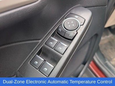 2021 Ford Escape SE Hybrid