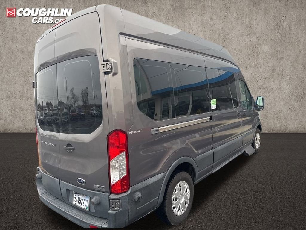 2015 Ford Transit Base