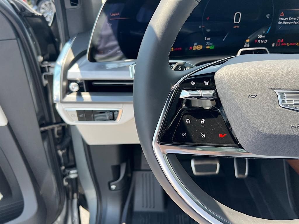 2026 Cadillac VISTIQ Sport