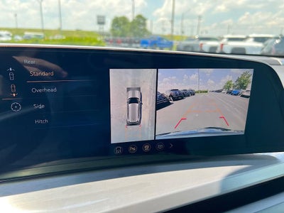 2026 Cadillac VISTIQ Sport