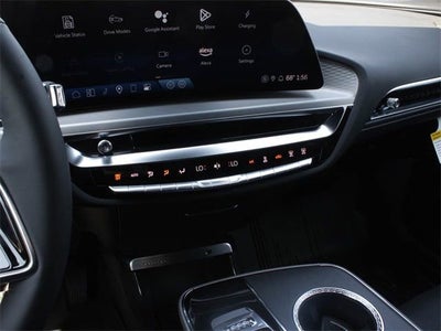 2025 Cadillac LYRIQ Luxury 1