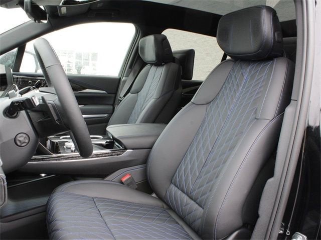 2025 Cadillac ESCALADE IQ Sport 1