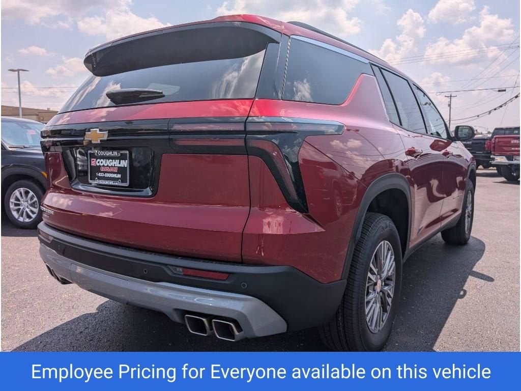 2025 Chevrolet Traverse LT