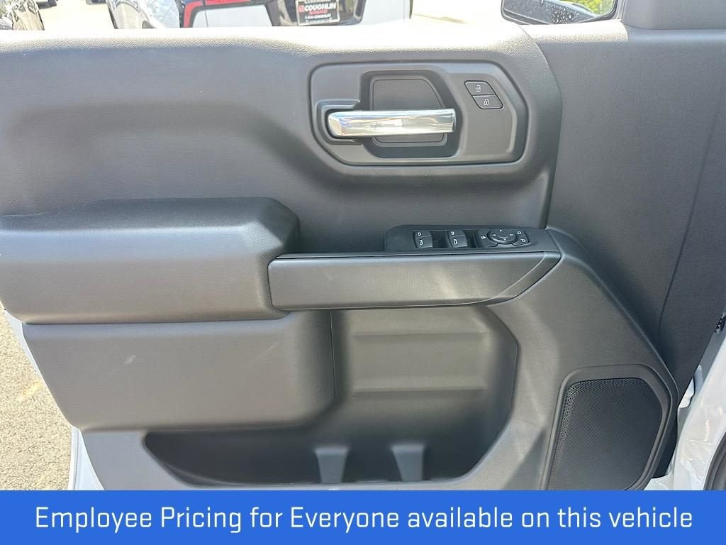 2025 GMC Sierra 1500 Pro