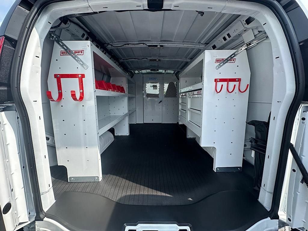 2025 GMC Savana Cargo 2500 Work Van