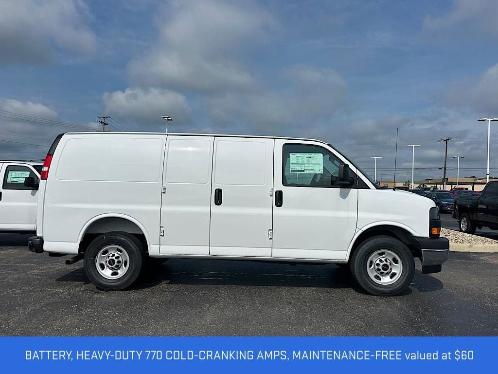 2025 GMC Savana Cargo 2500 Work Van