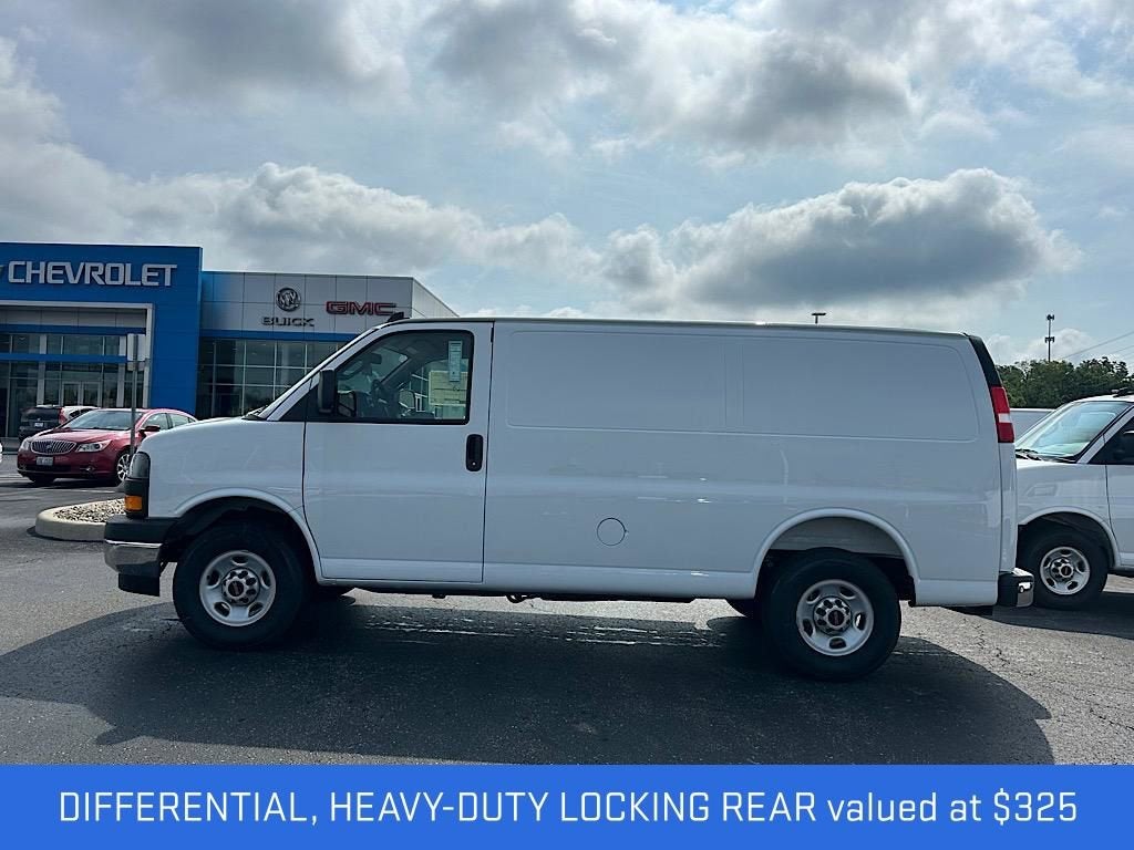 2025 GMC Savana Cargo 2500 Work Van