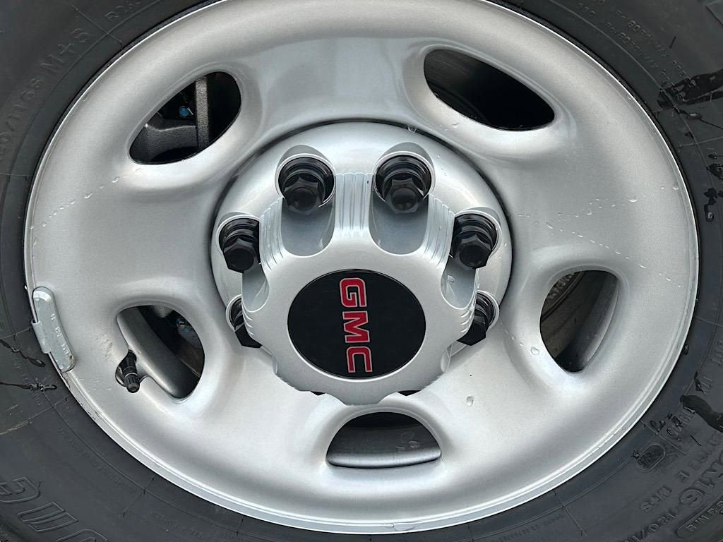 2025 GMC Savana Cargo 2500 Work Van