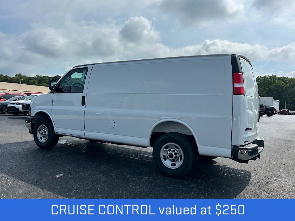 2025 GMC Savana Cargo 2500 Work Van