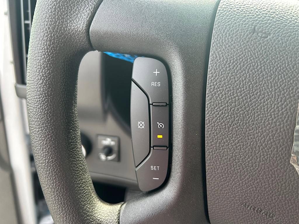 2025 Chevrolet Express Cargo 3500 WT