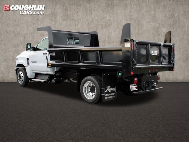 2024 Chevrolet Silverado 5500 HD Work Truck