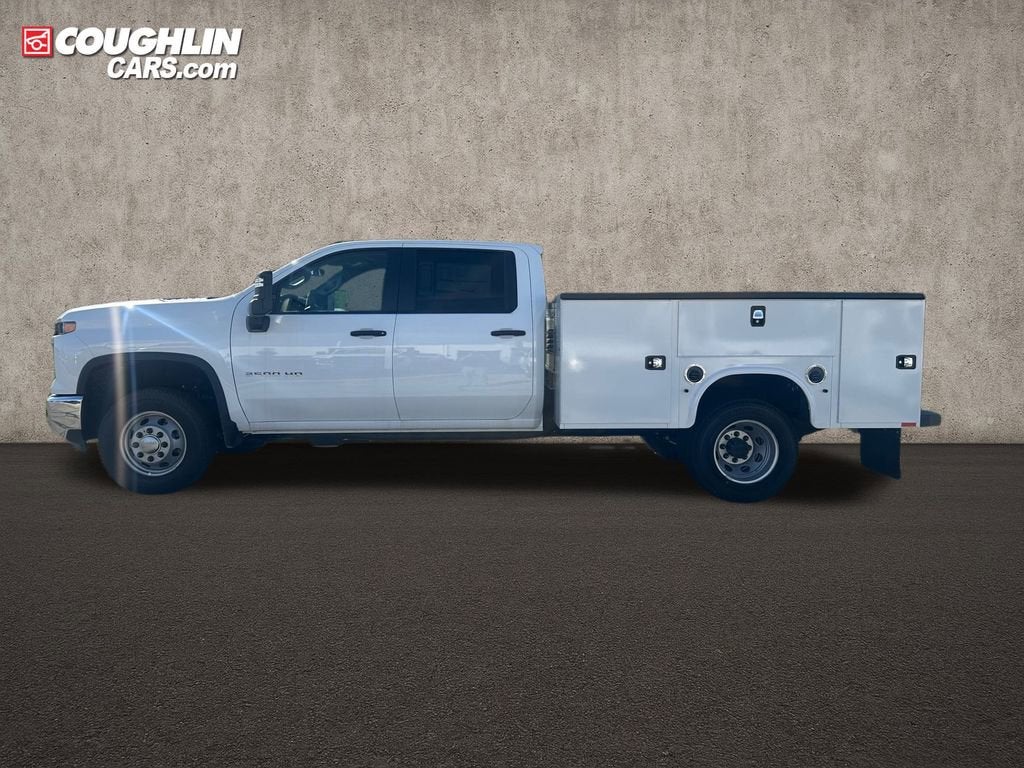 2025 Chevrolet Silverado 3500 HD Chassis Cab Work Truck