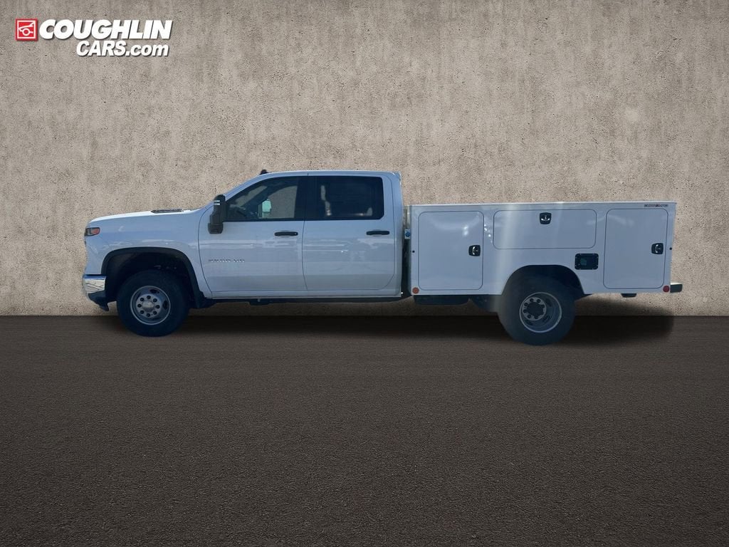 2025 Chevrolet Silverado 3500 HD Chassis Cab Work Truck