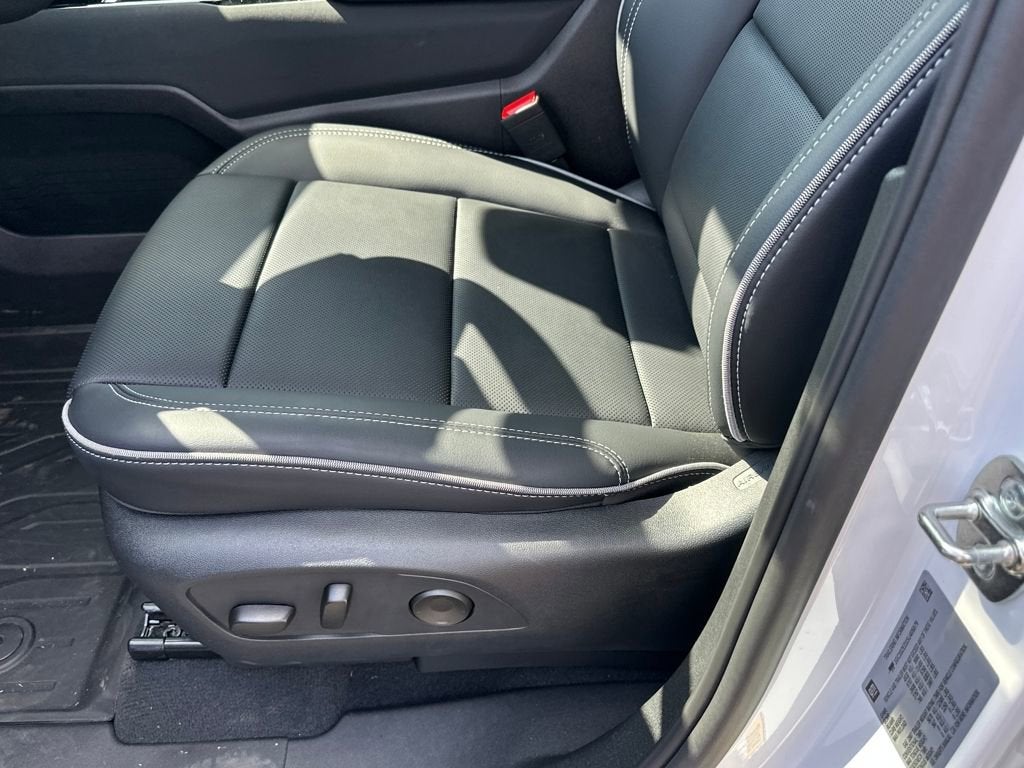 2025 Chevrolet Silverado EV LT - Extended Range