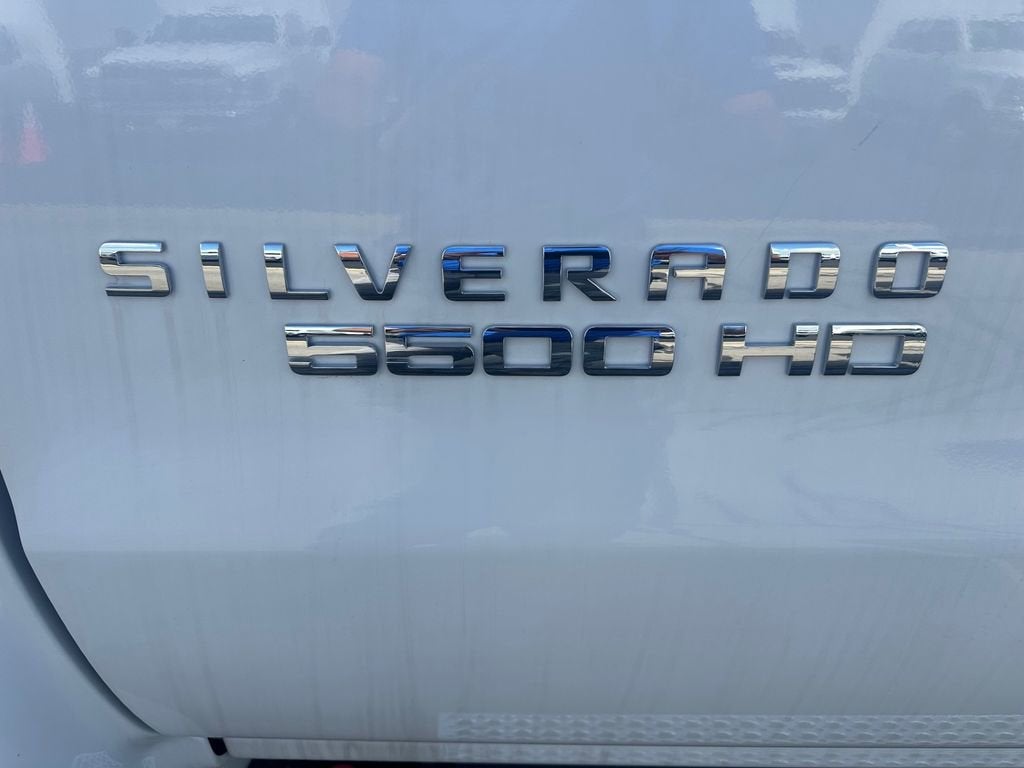 2024 Chevrolet Silverado 5500 HD Work Truck