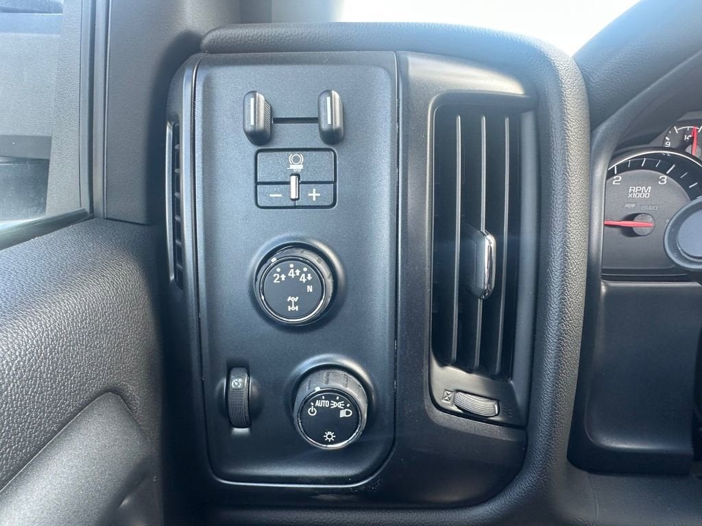 2024 Chevrolet Silverado 5500 HD Work Truck