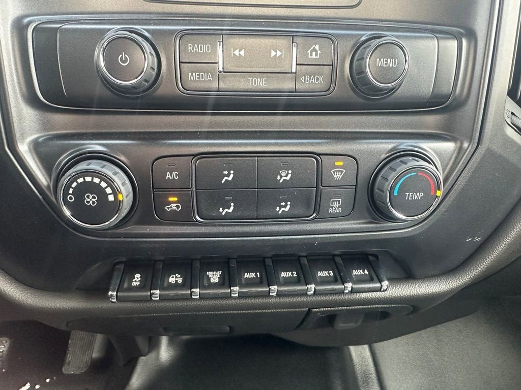 2024 Chevrolet Silverado 5500 HD Work Truck