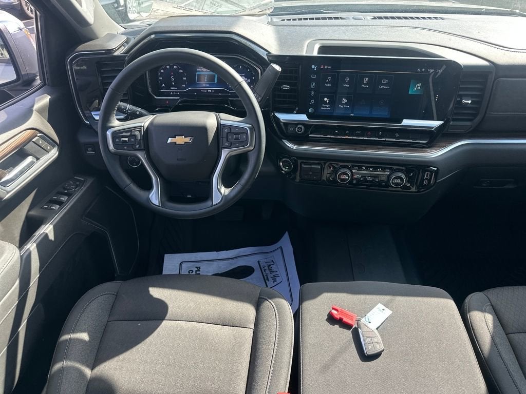 2025 Chevrolet Silverado 1500 LT