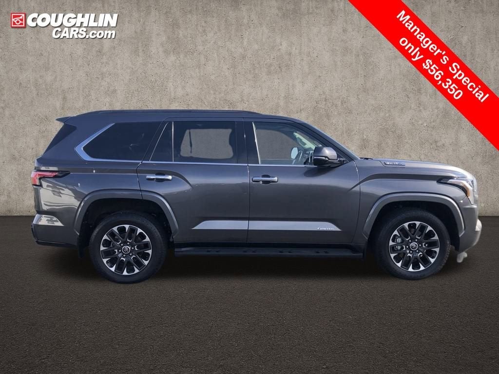 2023 Toyota Sequoia SR5