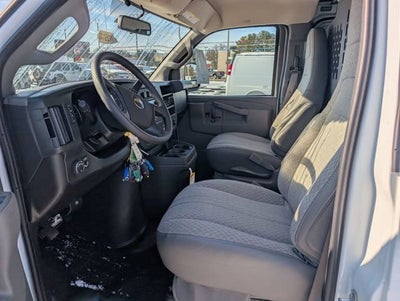 2025 Chevrolet Express Cargo 3500 WT