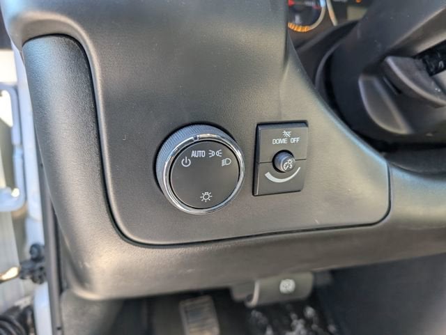 2025 Chevrolet Express Cargo 3500 WT