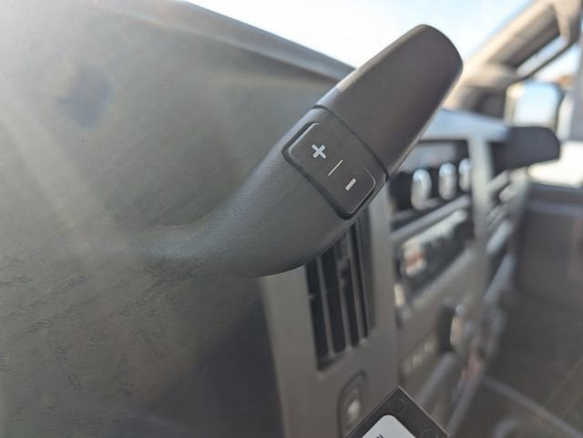 2025 Chevrolet Express Cargo 3500 WT