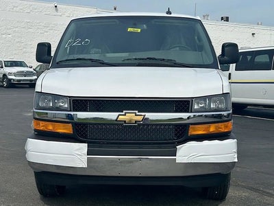 2025 Chevrolet Express Cargo WT
