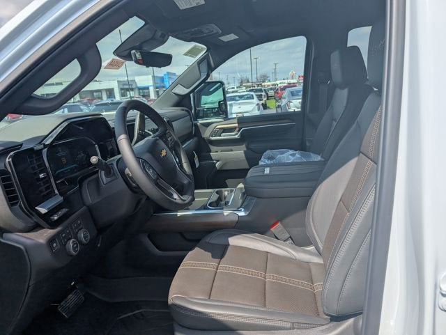 2026 Chevrolet Silverado 3500 HD High Country DRW