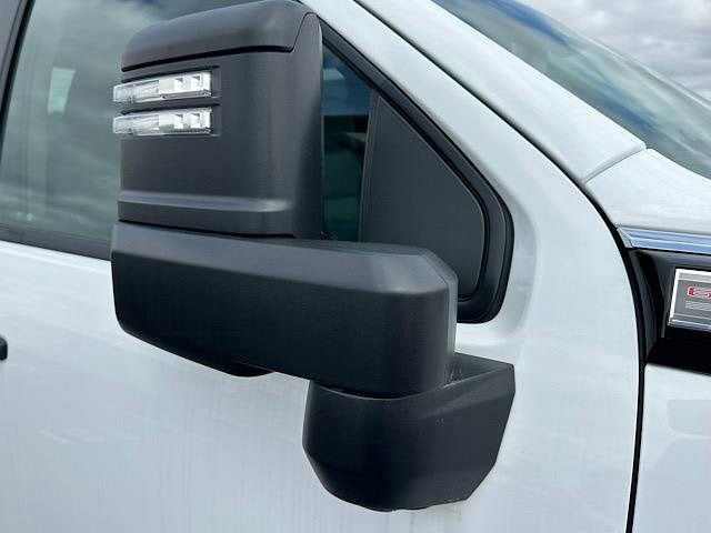 2024 GMC Sierra 3500 HD Pro