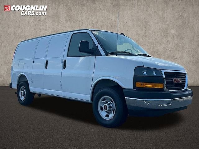 2025 GMC Savana Cargo 2500 Work Van