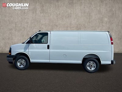 2025 GMC Savana Cargo 2500 Work Van