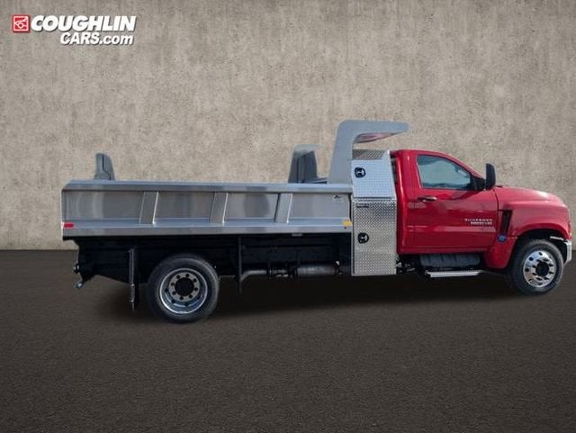 2024 Chevrolet Silverado 6500 HD Work Truck